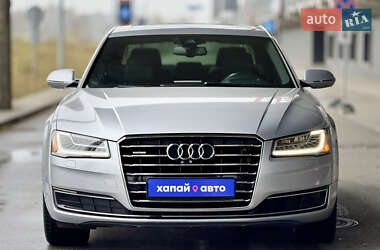 Седан Audi A8 2015 в Киеве