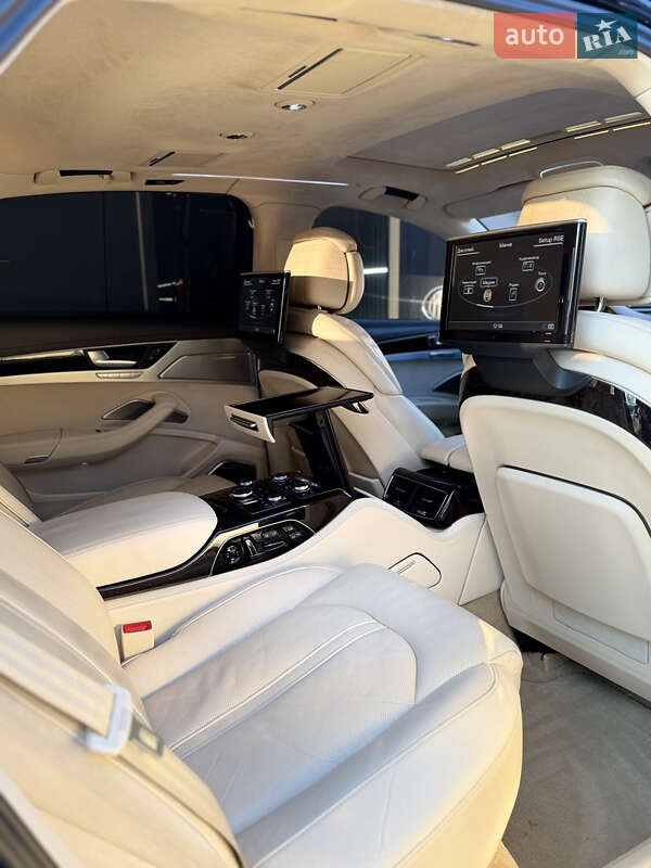 Седан Audi A8 2012 в Києві фото 21 Седан Audi A8 2012 в Києві
