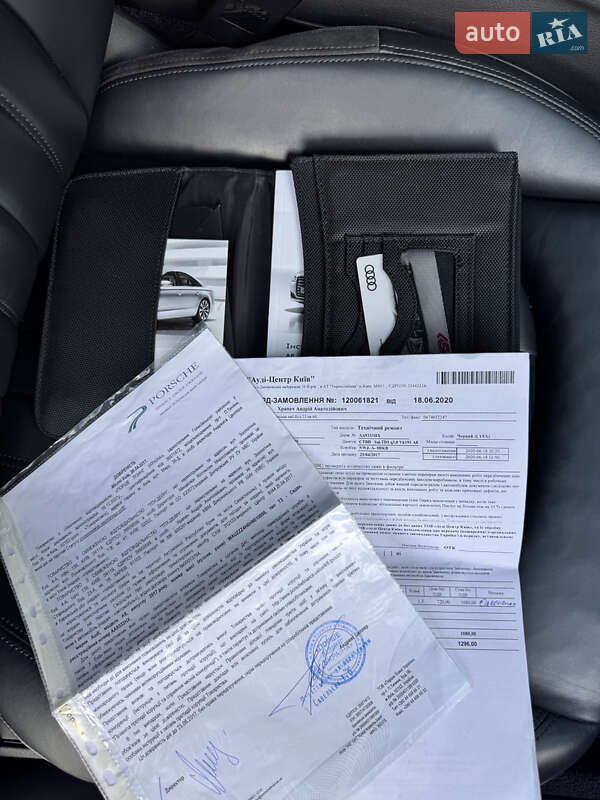 Седан Audi A8 2017 в Харькове фото 2 Седан Audi A8 2017 в Харькове