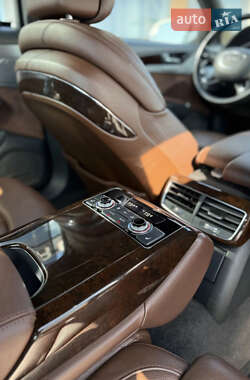 Седан Audi A8 2013 в Киеве