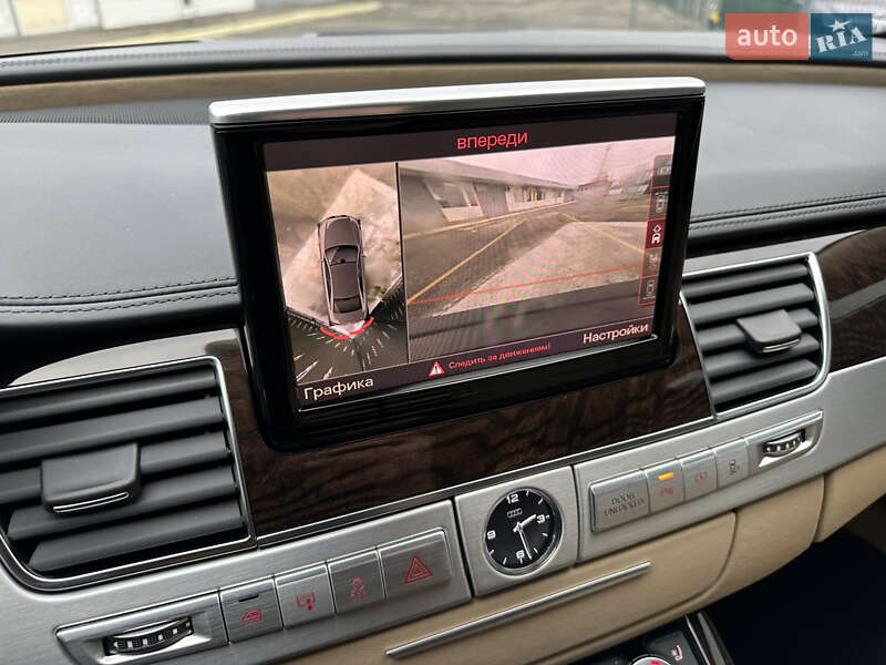 Седан Audi A8 2011 в Киеве