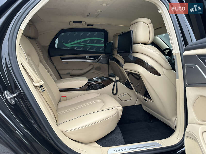 Седан Audi A8 2011 в Киеве