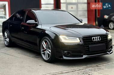 Седан Audi A8 2015 в Києві