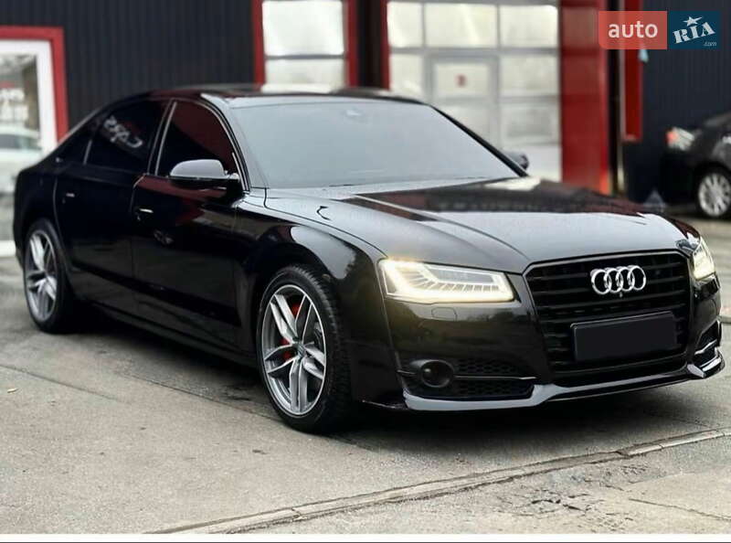 Audi A8 2015