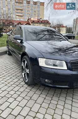 Седан Audi A8 2004 в Львове