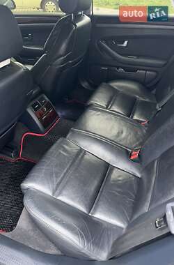Седан Audi A8 2004 в Львове