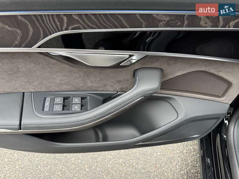Седан Audi A8 2021 в Києві фото 72 Седан Audi A8 2021 в Києві
