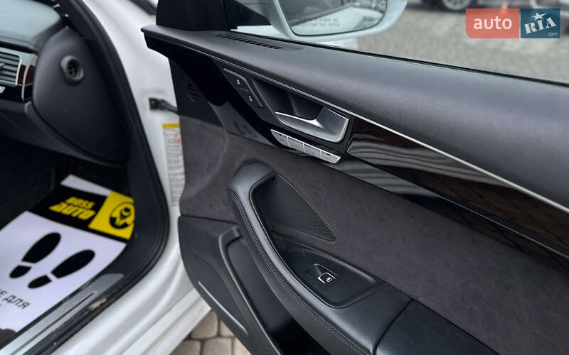 Седан Audi A8 2017 в Мукачево фото 22 Седан Audi A8 2017 в Мукачево