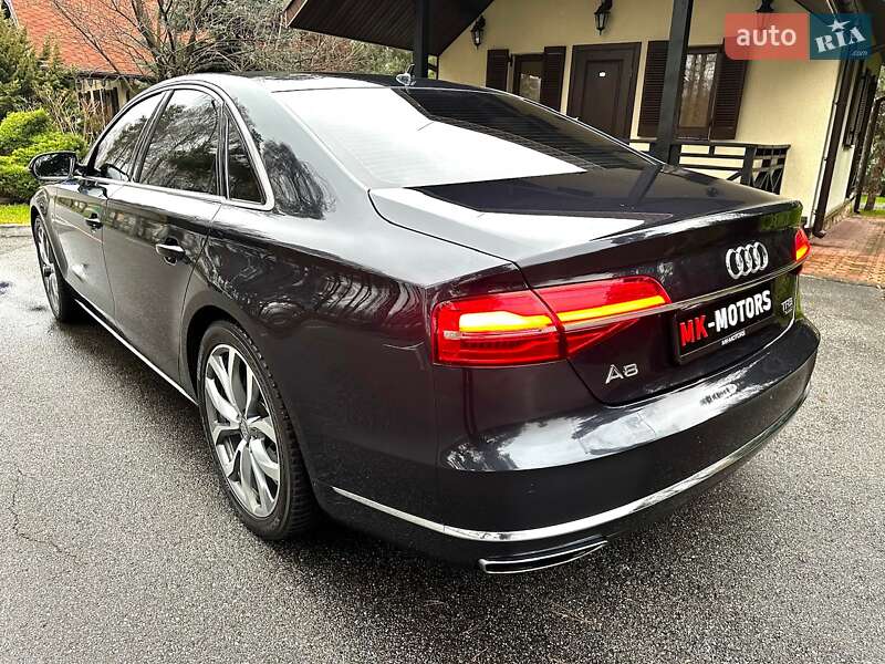 Седан Audi A8 2014 в Киеве