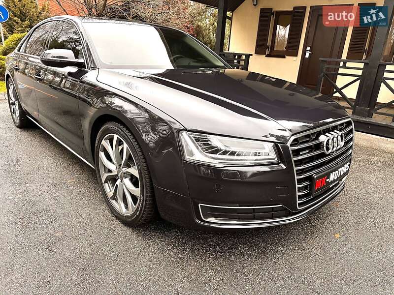 Седан Audi A8 2014 в Киеве