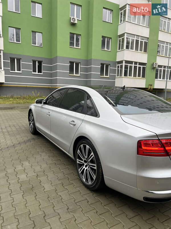 Седан Audi A8 2010 в Новояворовске фото 14 Седан Audi A8 2010 в Новояворовске