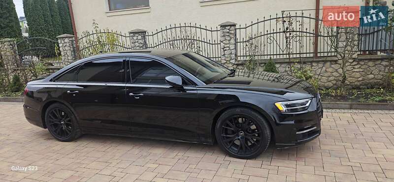 Седан Audi A8 2020 в Тернополе