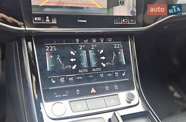Седан Audi A8 2020 в Тернополе