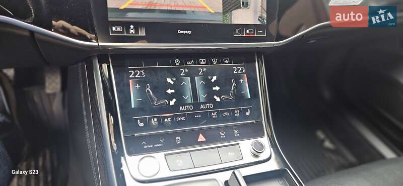 Седан Audi A8 2020 в Тернополе