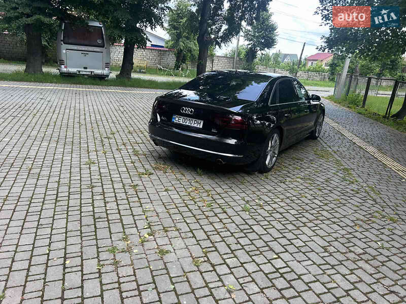 Седан Audi A8 2013 в Сокирянах