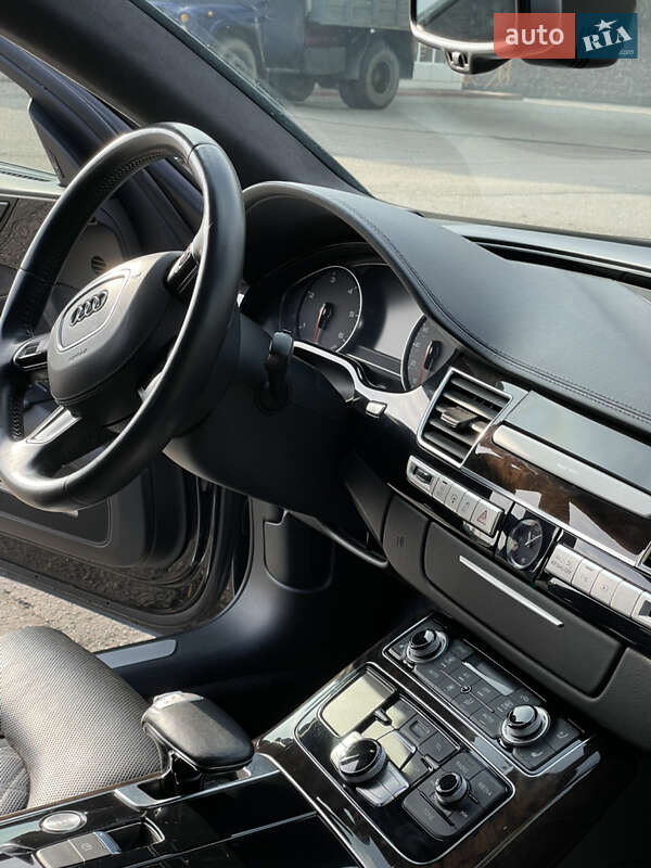 Седан Audi A8 2013 в Кропивницком фото 58 Седан Audi A8 2013 в Кропивницком