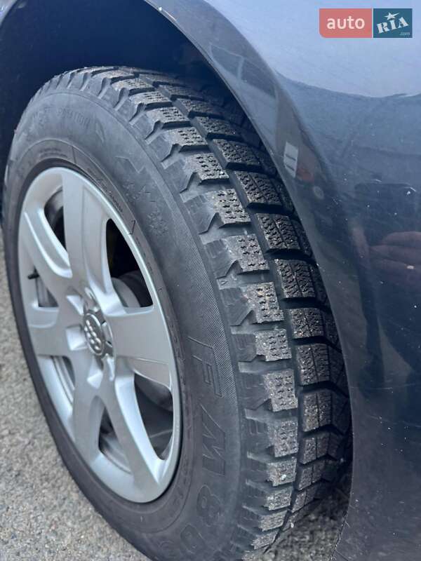 Седан Audi A8 2005 в Хмельницком фото 15 Седан Audi A8 2005 в Хмельницком