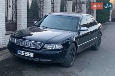 Седан Audi A8 1997 в Тячеве