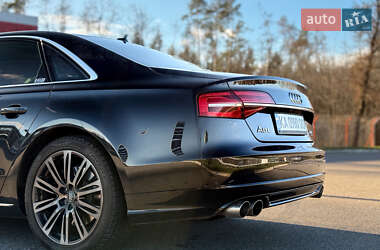Седан Audi A8 2015 в Киеве