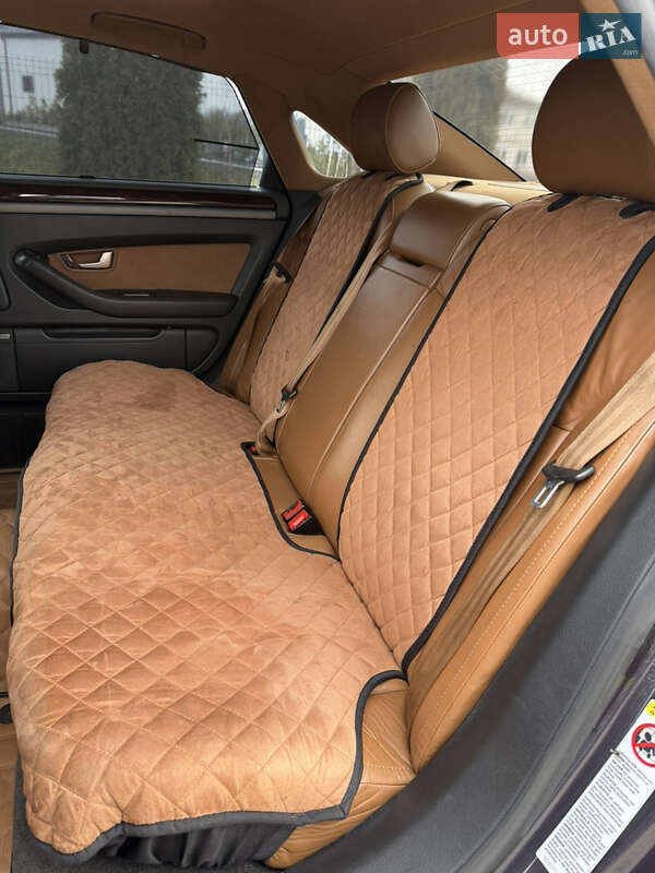 Седан Audi A8 2004 в Киеве