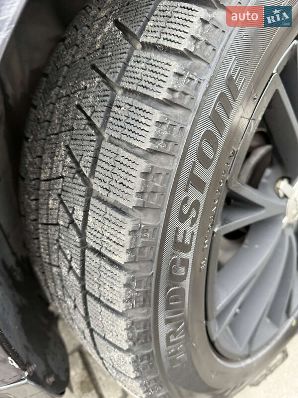 Седан Audi A8 2004 в Киеве