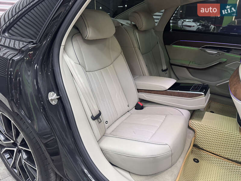 Седан Audi A8 2020 в Киеве фото 32 Седан Audi A8 2020 в Киеве