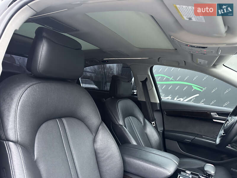 Седан Audi A8 2017 в Киеве фото 33 Седан Audi A8 2017 в Киеве