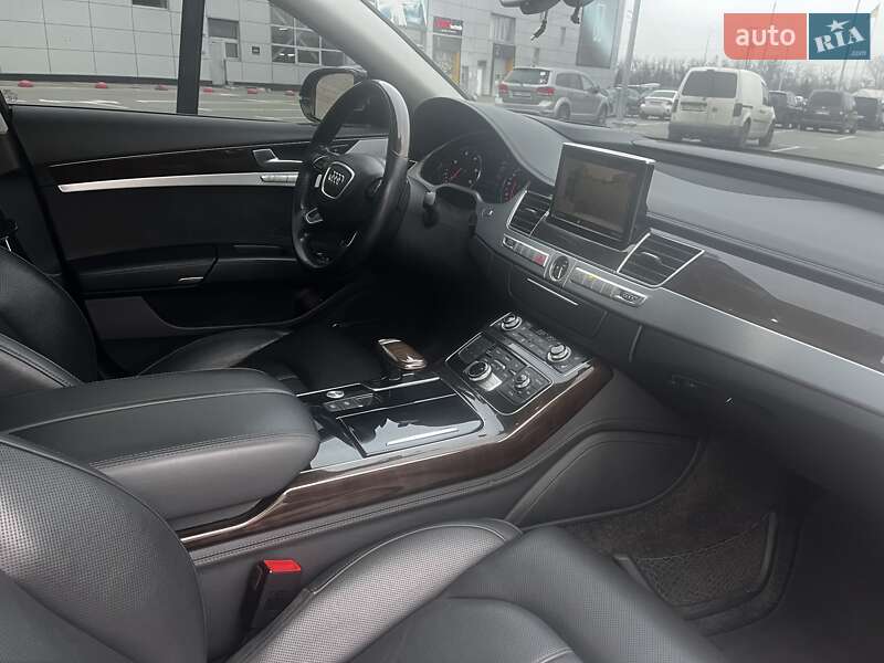 Седан Audi A8 2015 в Киеве фото 20 Седан Audi A8 2015 в Киеве