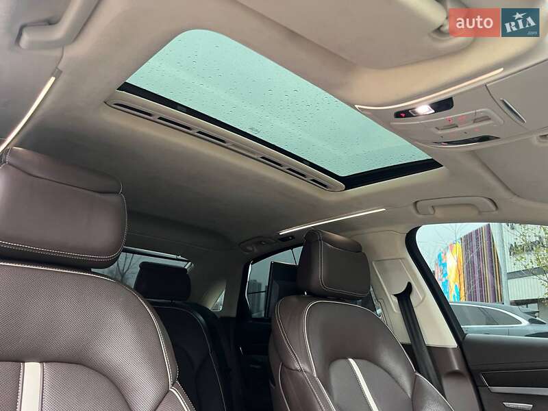 Седан Audi A8 2012 в Киеве фото 16 Седан Audi A8 2012 в Киеве