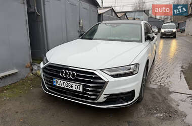 Седан Audi A8 2018 в Рівному