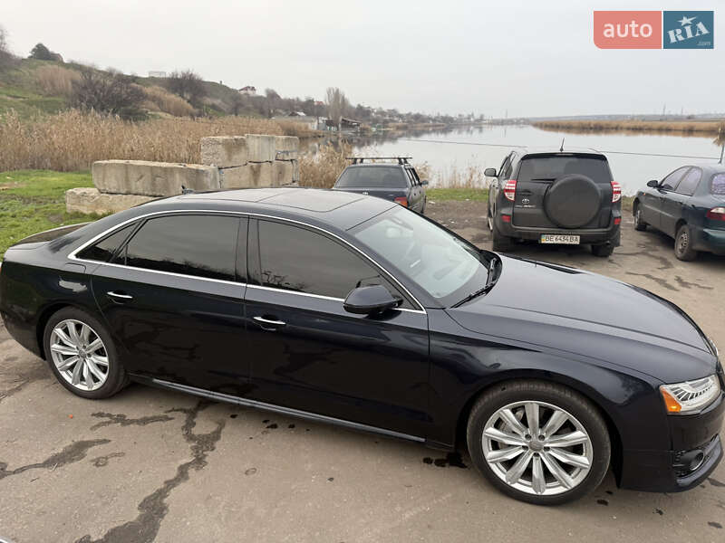 Седан Audi A8 2016 в Николаеве