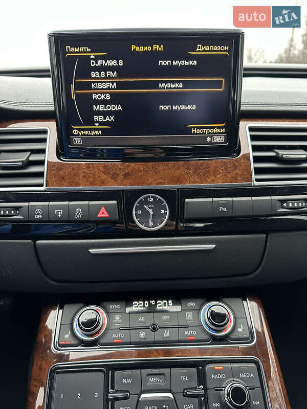 Седан Audi A8 2012 в Киеве