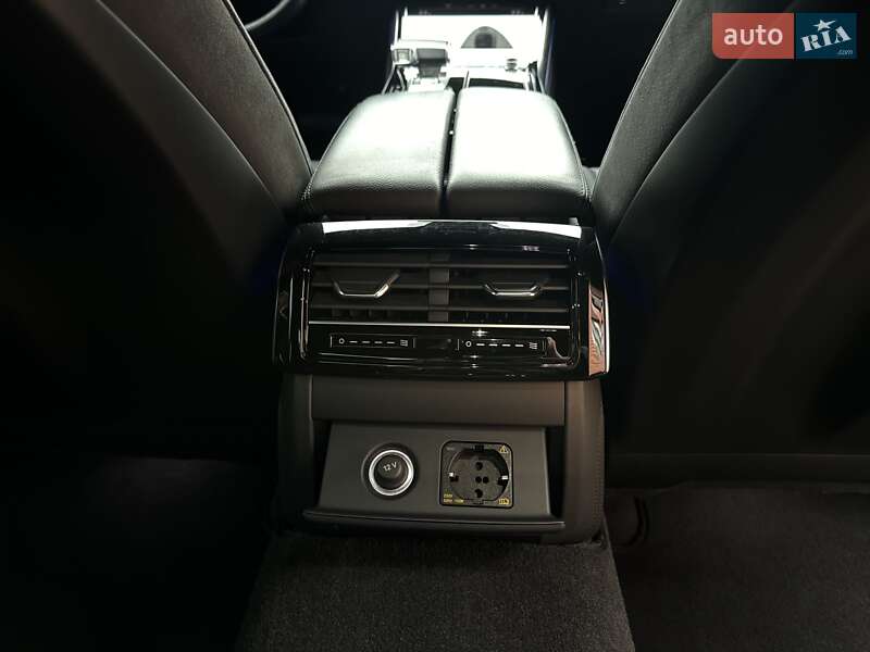 Седан Audi A8 2021 в Киеве фото 45 Седан Audi A8 2021 в Киеве