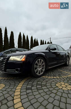 Седан Audi A8 2014 в Луцке