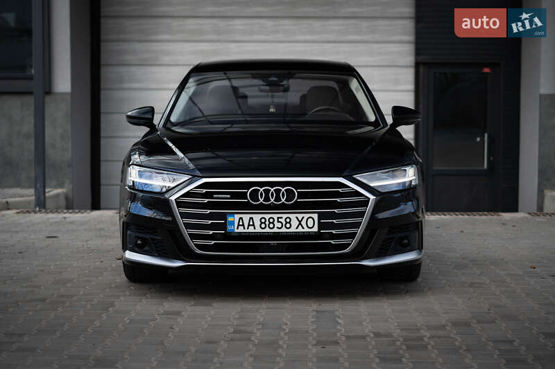2019 Audi A8, VIN WAUZZZF86KN023218:plate — фото 1 (autoria)