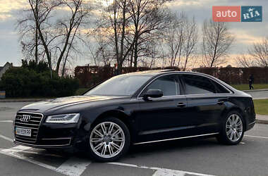 Седан Audi A8 2013 в Киеве