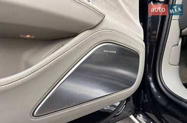 Седан Audi A8 2013 в Киеве