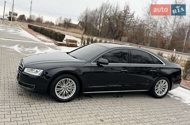 Седан Audi A8 2014 в Львове