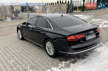 Седан Audi A8 2014 в Львове