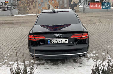 Седан Audi A8 2014 в Львове