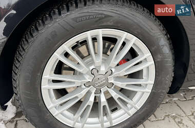 Седан Audi A8 2014 в Львове
