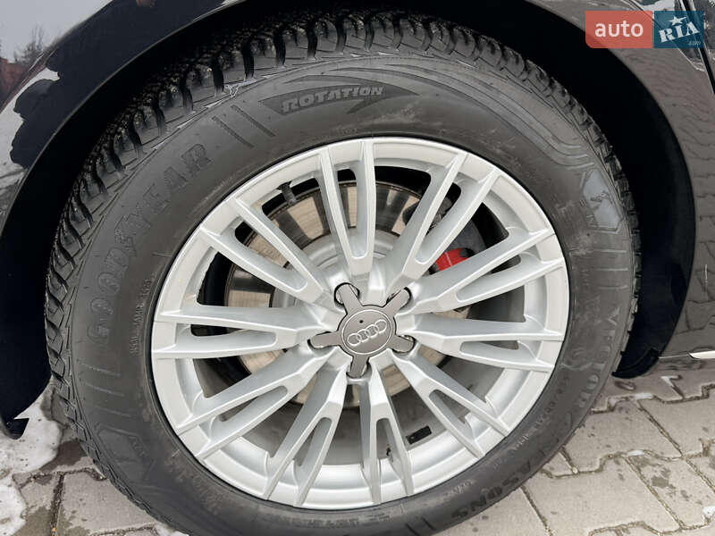 Седан Audi A8 2014 в Львове фото 34 Седан Audi A8 2014 в Львове