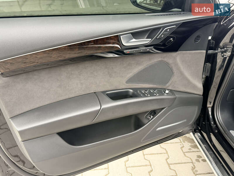 Седан Audi A8 2014 в Львове фото 39 Седан Audi A8 2014 в Львове