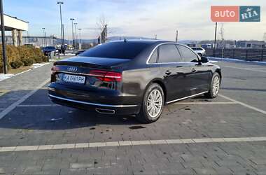 Седан Audi A8 2017 в Мукачевому