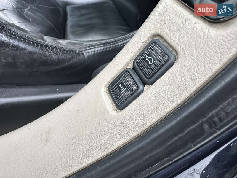 Седан Audi A8 1997 в Тячеве