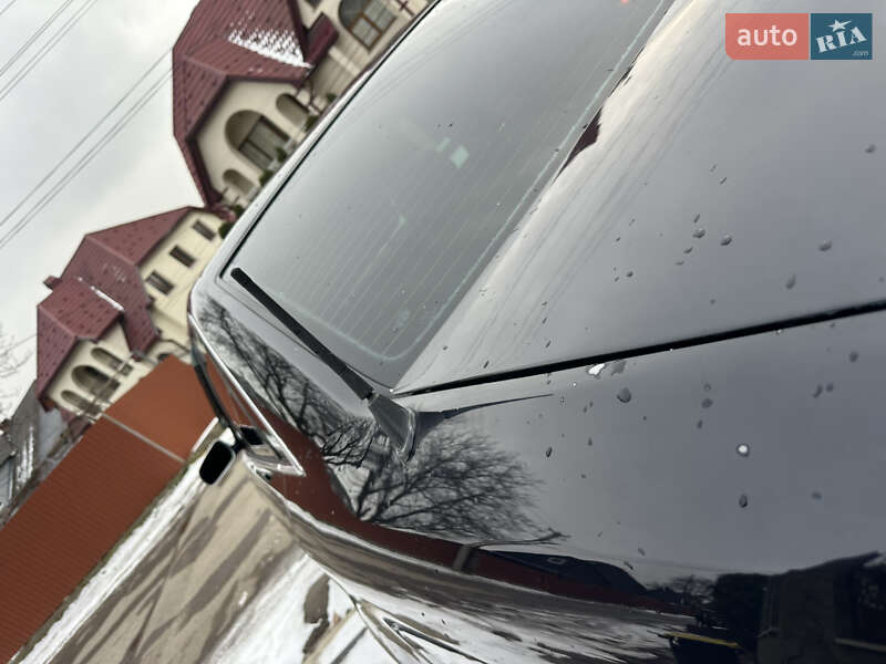 Седан Audi A8 1997 в Тячеве