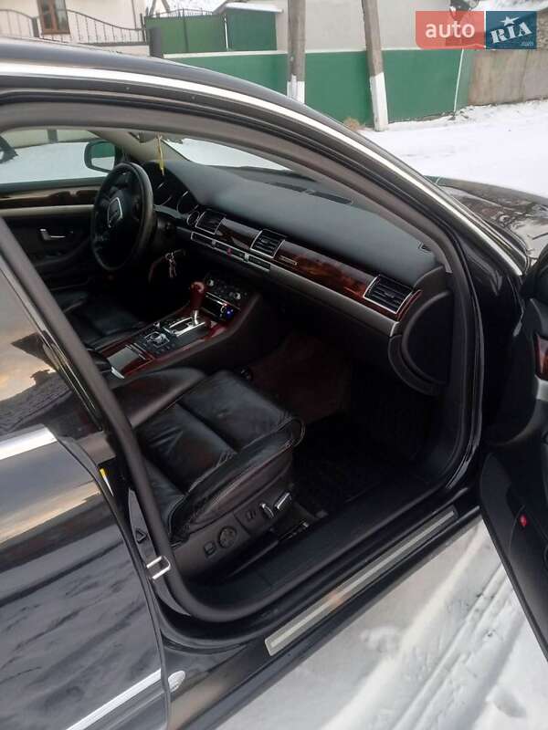 Седан Audi A8 2007 в Ивано-Франковске