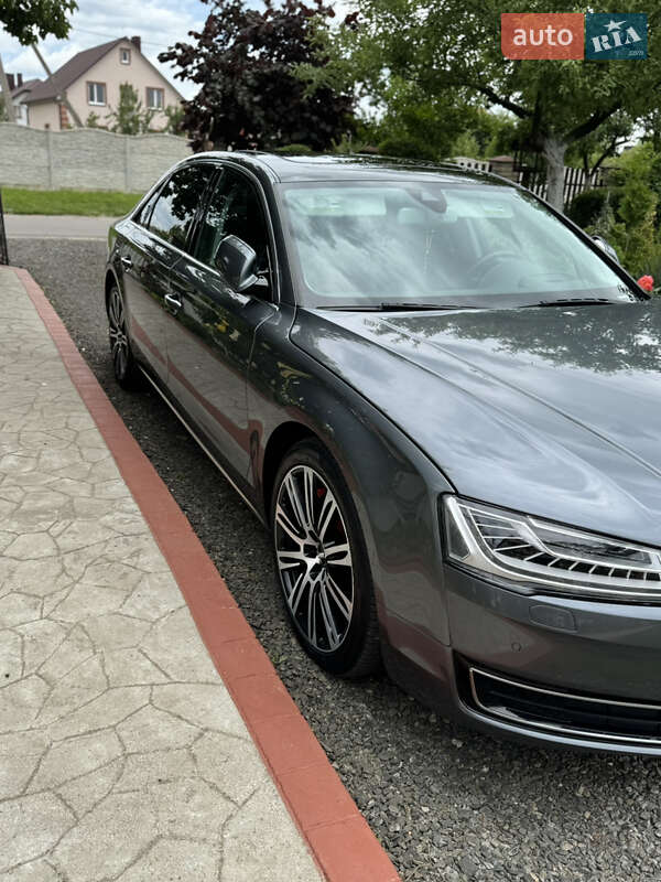 2014 Audi A8 L, VIN WAU3GAFD8FN005688:plate — фото 1 (autoria)