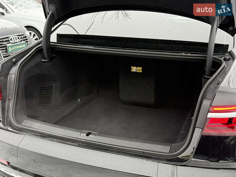 Седан Audi A8 2022 в Киеве фото 13 Седан Audi A8 2022 в Киеве
