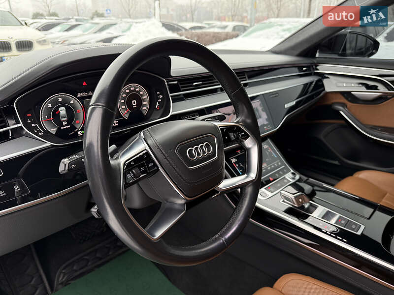 Седан Audi A8 2022 в Киеве фото 44 Седан Audi A8 2022 в Киеве